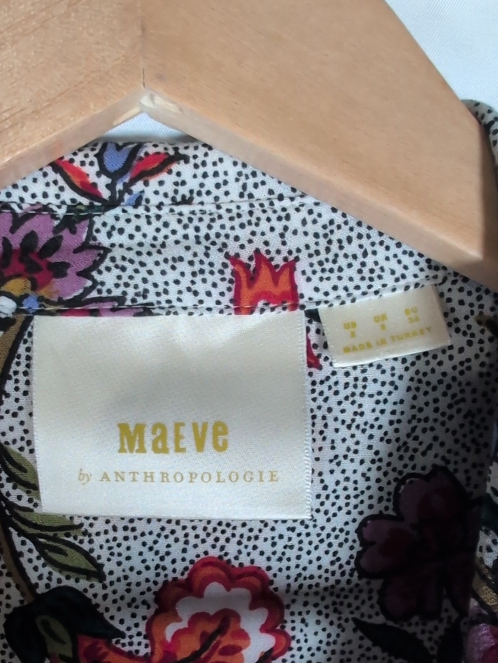 362-Anthropologie Maeve Floral Button-Front Peasant Blouse in White and Multi - Picture 3 of 7